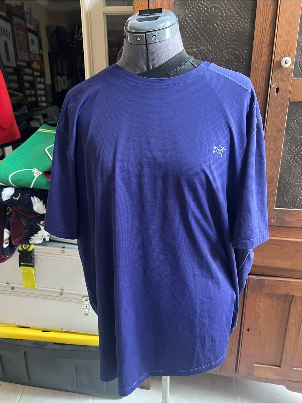 Arc'teryx Men's Short-Sleeve performance Crew T-Shirt — Deep Blue size XL